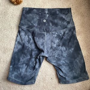 Lululemon Align short 6”
